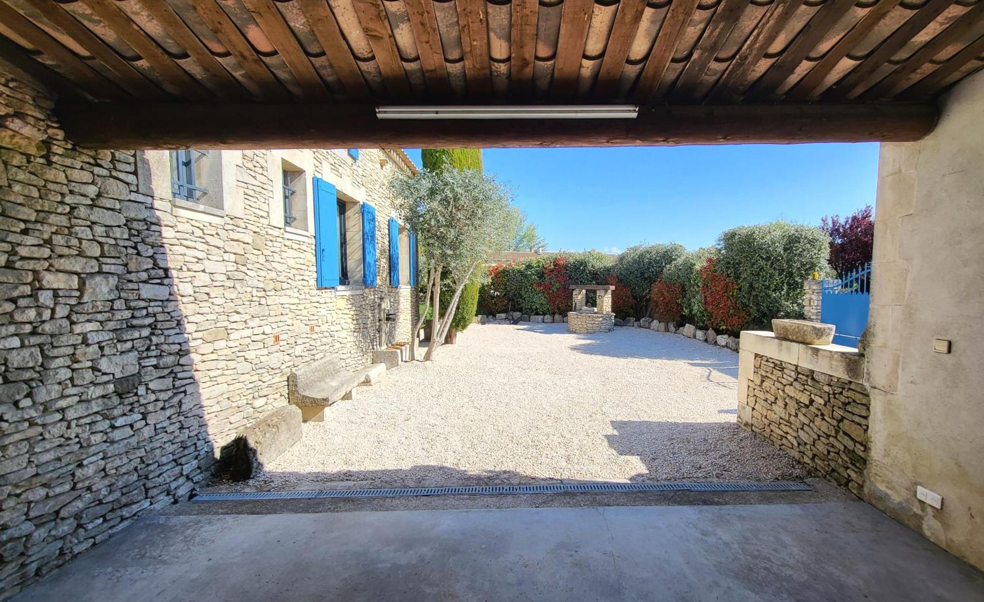 "La Massette Du Cheval Blanc" Villa De Caractere En Pierre LʼIsle-sur-la-Sorgue Exterior foto